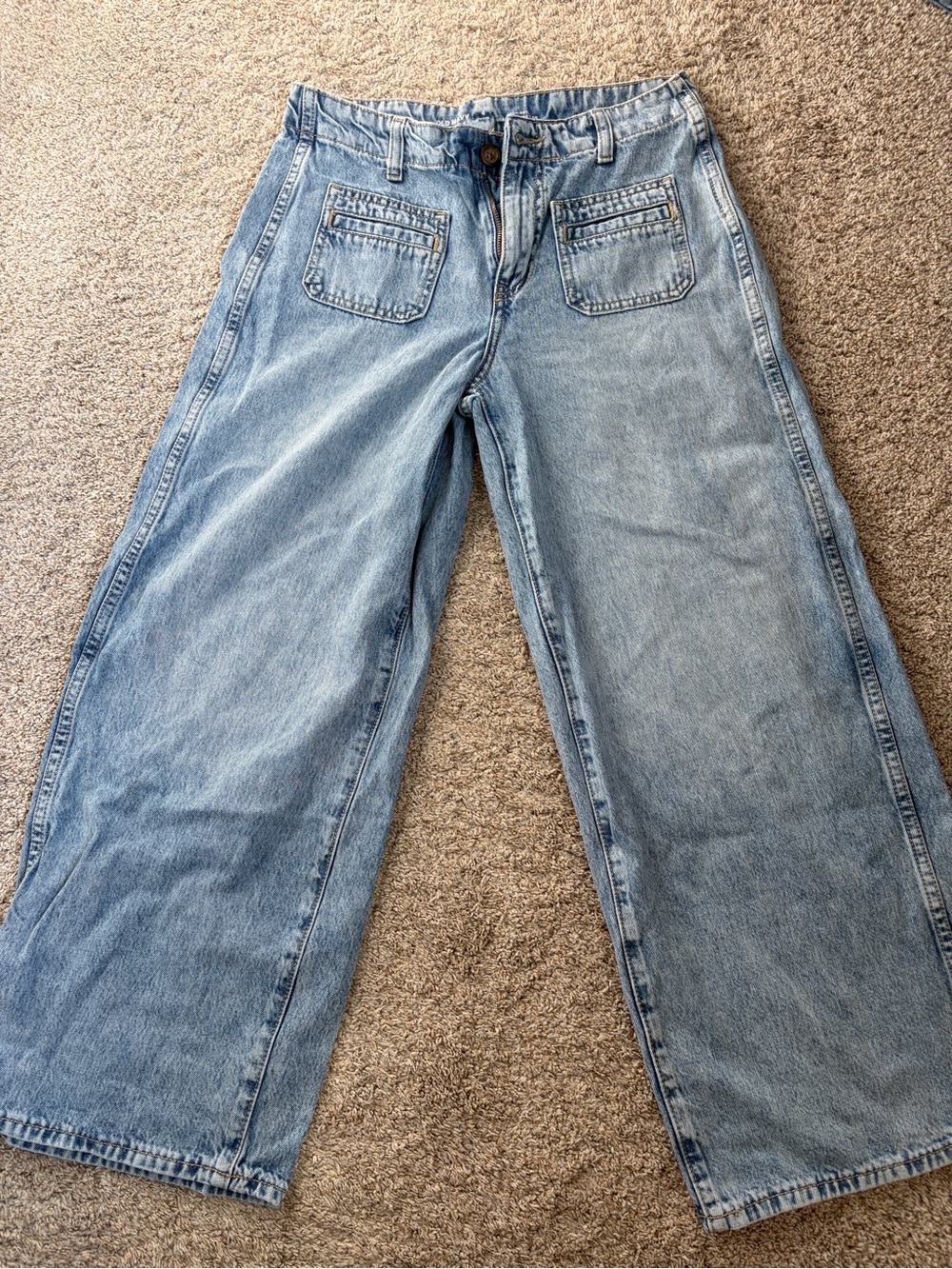 Old Navy Light Wash Relaxed Wide-Leg Jeans